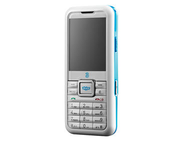 3 SkypePhone review
